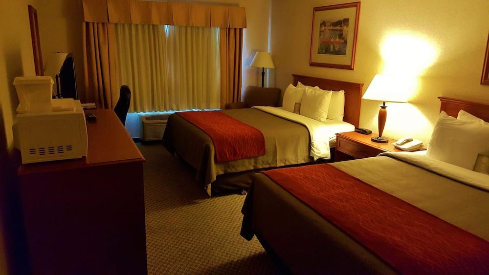 Comfort Inn & Suites ויקטוריה מראה חיצוני תמונה