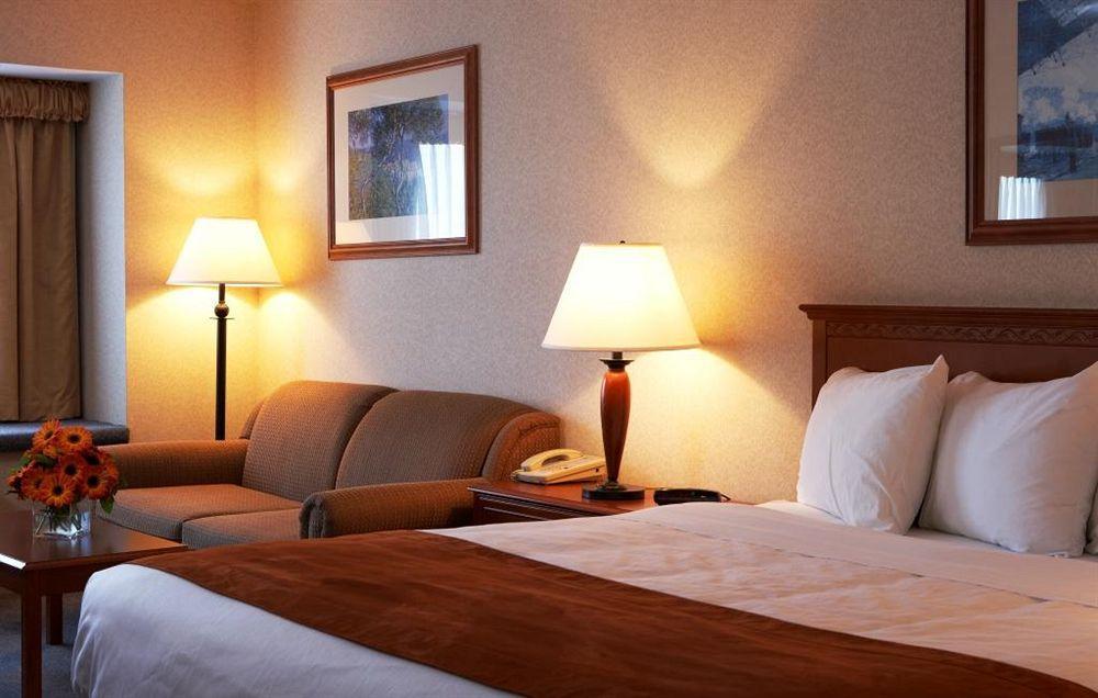 Comfort Inn & Suites ויקטוריה מראה חיצוני תמונה
