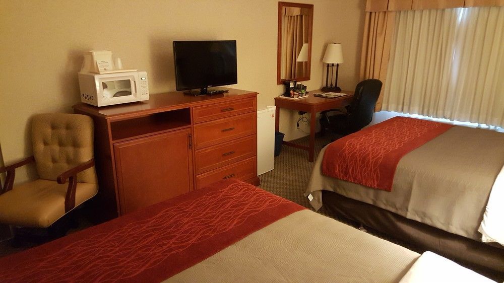 Comfort Inn & Suites ויקטוריה מראה חיצוני תמונה